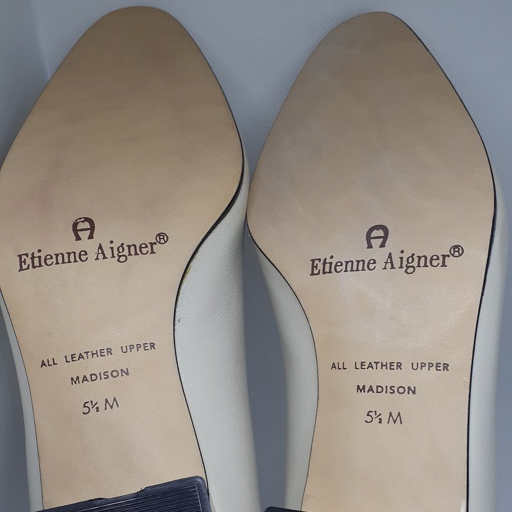 Etienne Aigner Pump - Picture 4 of 12